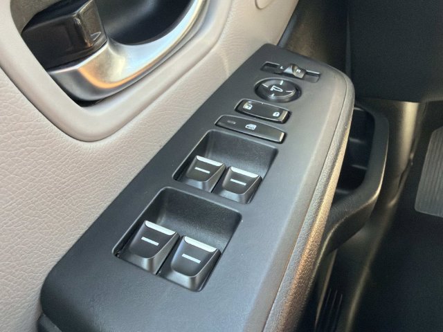 Used 2025 Honda Pilot Touring image 28