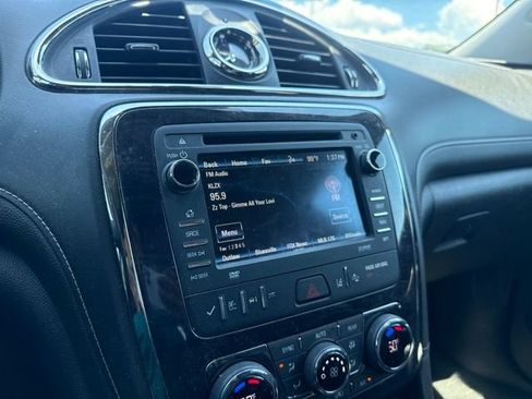 Used 2017 Buick Enclave Premium w/ Experience Buick Package AWD/4WD image 18