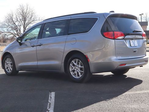 Used 2021 Chrysler Voyager Lxi image 7
