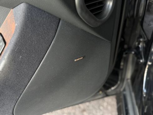 Used 2006 Mercedes-Benz S 500 image 25