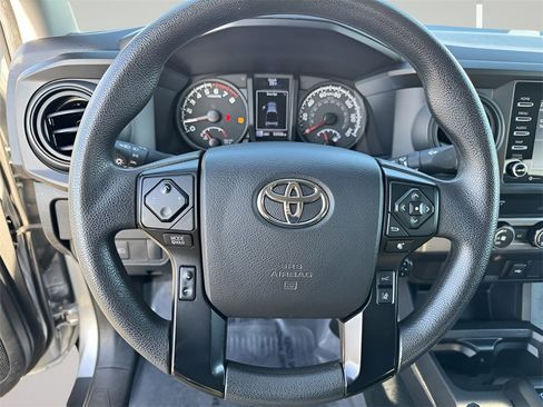 Used 2022 Toyota Tacoma SR image 13