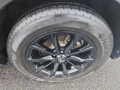 Used 2025 Honda CR-V Sport image 32
