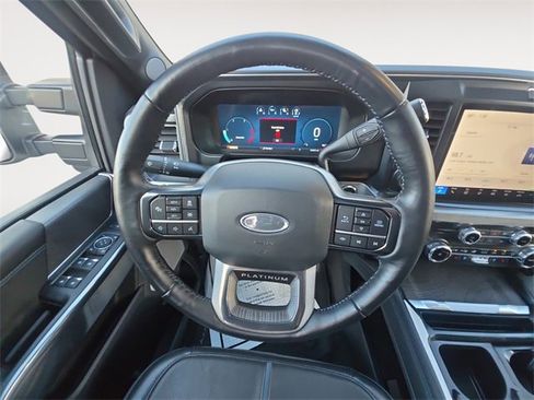 Certified 2025 Ford F450 Platinum w/ FX4 Off-Road Package image 12