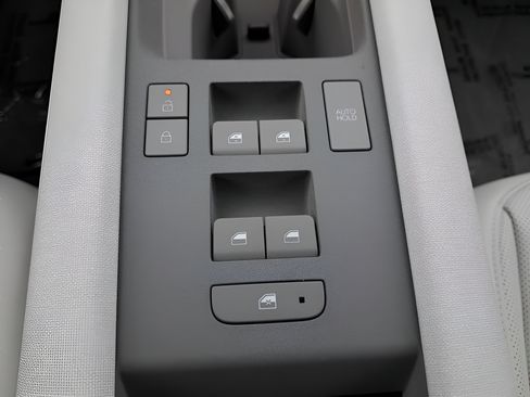 New 2025 Hyundai Ioniq 6 SEL AWD/4WD image 24