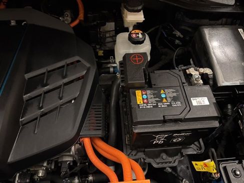 Used 2022 Kia Niro EX w/ Cold Weather Package image 24