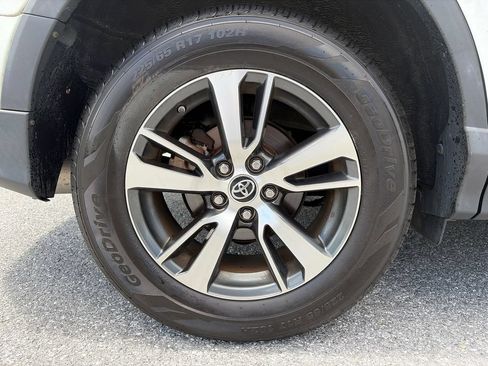Used 2017 Toyota RAV4 XLE w/ Plus Extra Value Package AWD/4WD image 30