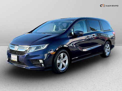 Used 2018 Honda Odyssey EX image 1