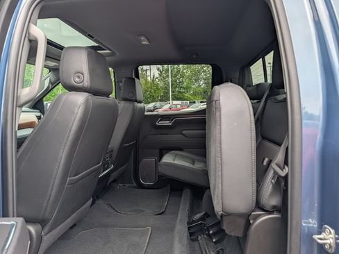 Used 2025 GMC Sierra 1500 Denali w/ Denali Reserve Package AWD/4WD image 18