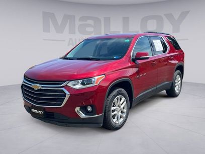 Used 2021 Chevrolet Traverse LT