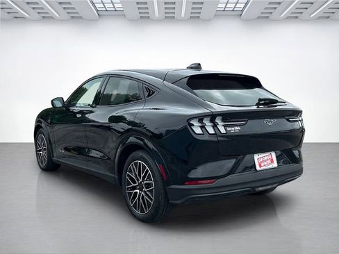 Used 2025 Ford Mustang Mach-E Premium AWD/4WD image 6