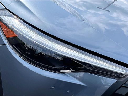 Certified 2026 Toyota Corolla Cross XLE FWD image 28