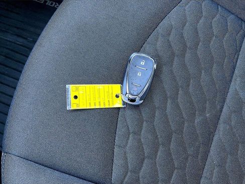 Used 2019 Chevrolet Equinox LT image 11