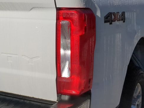 Certified 2024 Ford F250 XLT image 37