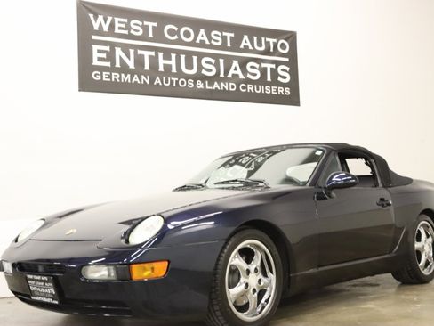 Used 1993 Porsche 968 Cabriolet RWD image 2