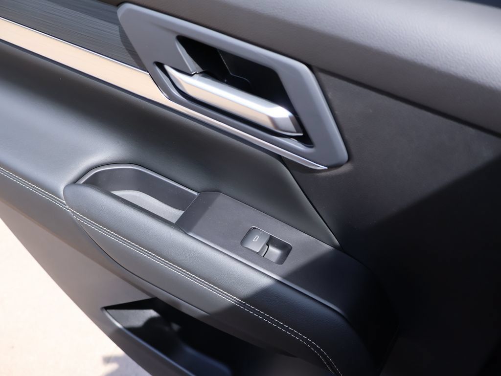 New 2027 GMC Terrain Elevation w/ Elevation Premium Package AWD/4WD image 20