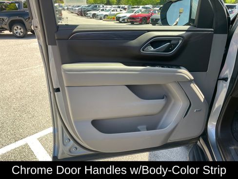 Used 2023 GMC Yukon SLT image 11