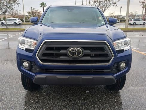 Certified 2023 Toyota Tacoma SR5 image 9