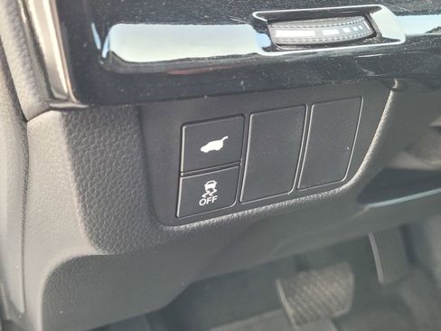 Used 2024 Honda CR-V EX-L image 17