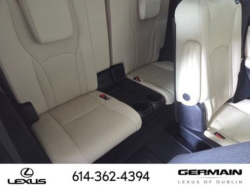 Certified 2022 Lexus RX 350L Premium w/ Premium Package AWD/4WD image 19