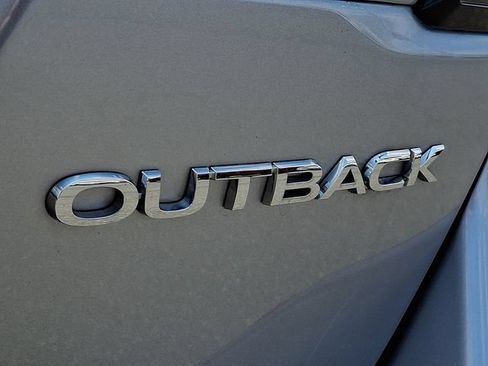 Used 2024 Subaru Outback Premium AWD/4WD image 26