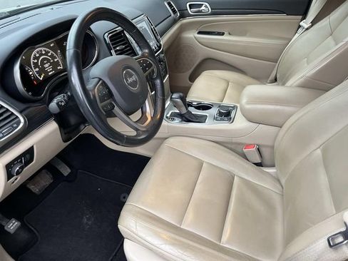 Used 2020 Jeep Grand Cherokee Limited w/ Trailer Tow Group IV image 25