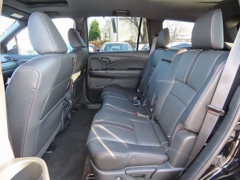 Certified 2022 Honda Pilot TrailSport image 14