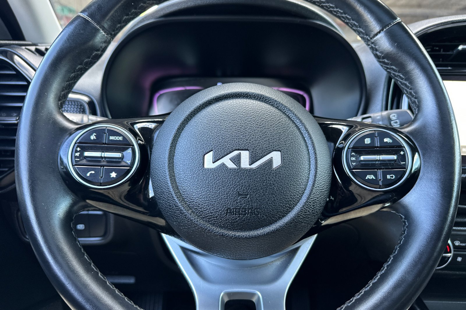Used 2023 Kia Soul EX FWD image 24