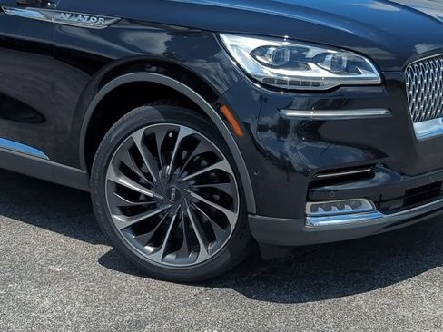 Used 2020 Lincoln Aviator Reserve w/ Equipment Group 202A AWD/4WD image 2