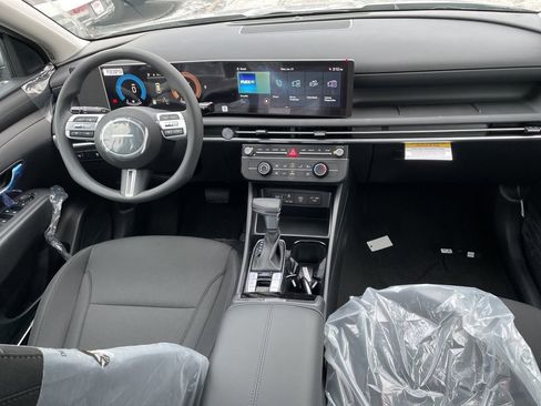 New 2026 Hyundai Tucson SE image 7