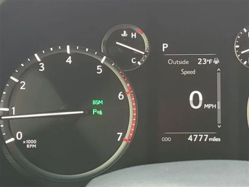 Used 2023 Lexus GX 460 Premium image 32