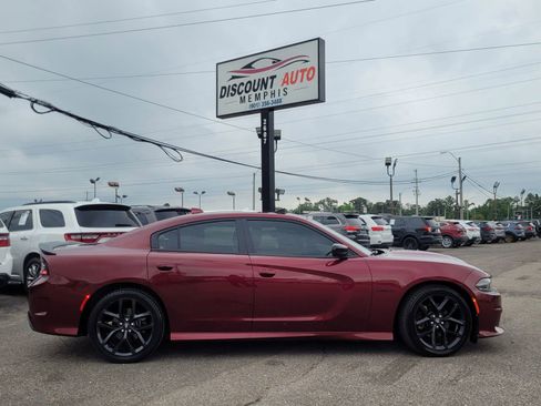 Used 2020 Dodge Charger R/T w/ Blacktop Package RWD image 5