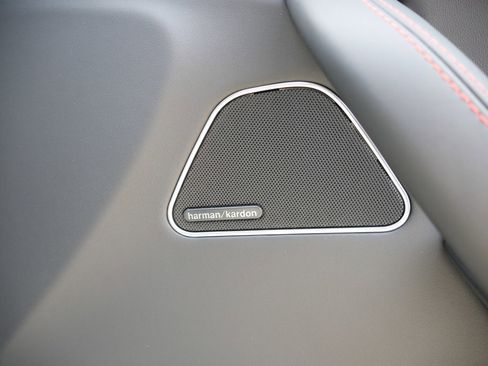 Used 2024 Maserati Levante Modena Ultima image 6