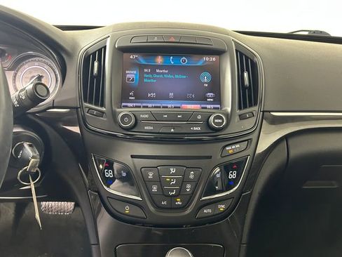 Used 2015 Buick Regal image 22