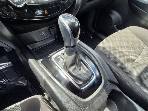 Used 2019 Nissan Rogue Sport SV w/ All-Weather Package AWD/4WD image 27