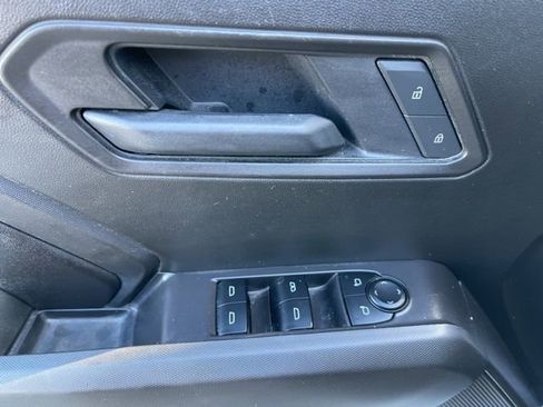 Used 2025 Chevrolet Colorado Trail Boss AWD/4WD image 15