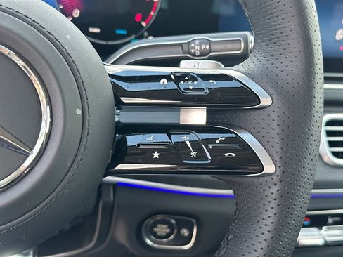 New 2026 Mercedes-Benz GLS 450 4MATIC image 28