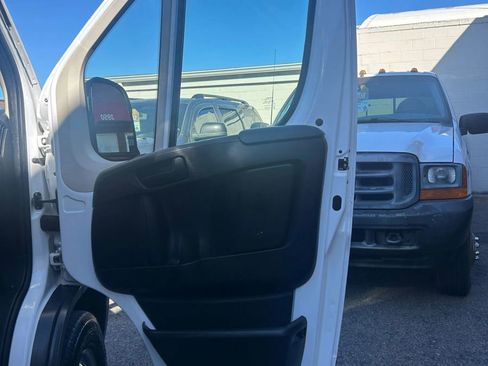 Used 2017 RAM ProMaster 1500 image 32