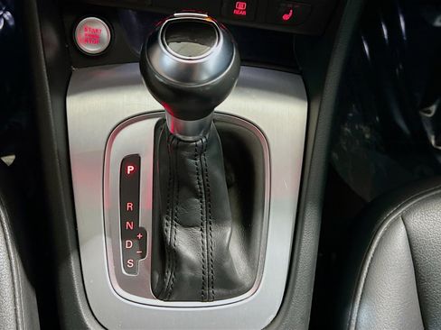 Used 2018 Audi Q3 2.0T Premium image 12