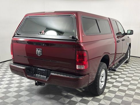 Used 2017 RAM 1500 Express AWD/4WD image 5