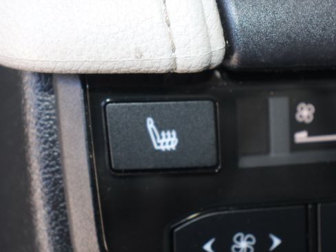 Certified 2024 Toyota Grand Highlander AWD image 15