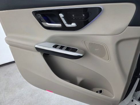 New 2026 Mercedes-Benz GLC 300 4MATIC image 16