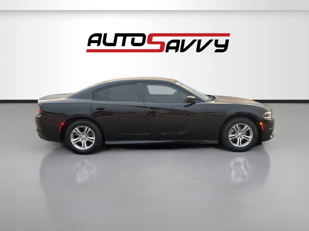 Used 2023 Dodge Charger SXT RWD image 7