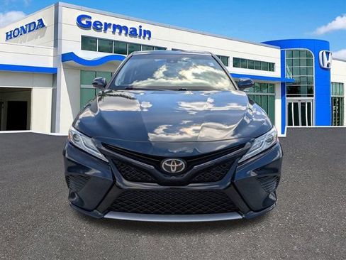 Used 2020 Toyota Camry XSE FWD image 9