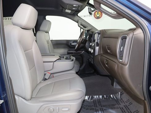 Used 2020 GMC Sierra 3500 SLT w/ Gooseneck/5TH Wheel Package image 11