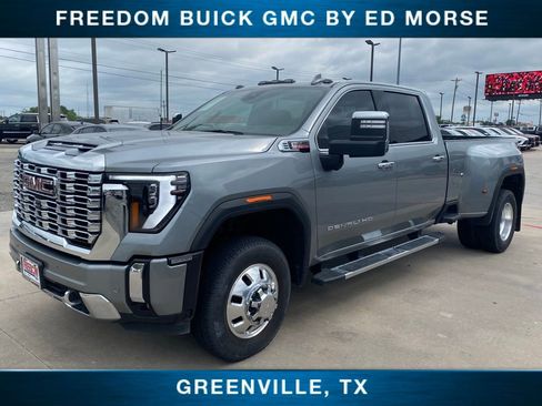 Used 2024 GMC Sierra 3500 Denali w/ Denali Reserve Package AWD/4WD image 1