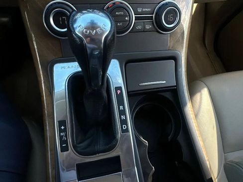 Used 2012 Land Rover Range Rover Sport HSE AWD/4WD image 47
