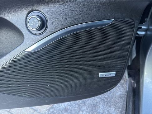 Used 2024 Buick Enclave Essence w/ Experience Buick Package image 11