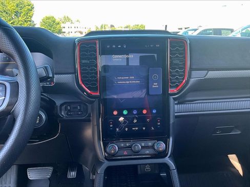 Used 2025 Ford Ranger Raptor AWD/4WD image 18