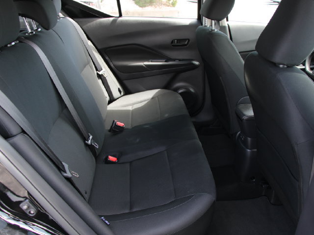 Used 2025 Nissan Kicks Play S FWD image 29