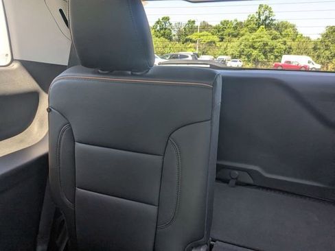 Used 2021 GMC Acadia AT4 AWD/4WD image 28